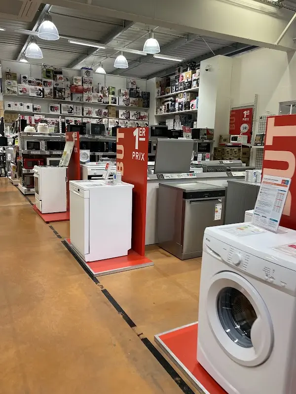 But Noyon — photo 2