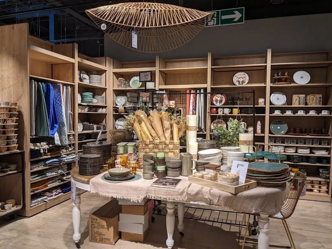 Maisons du Monde Écully — photo 3