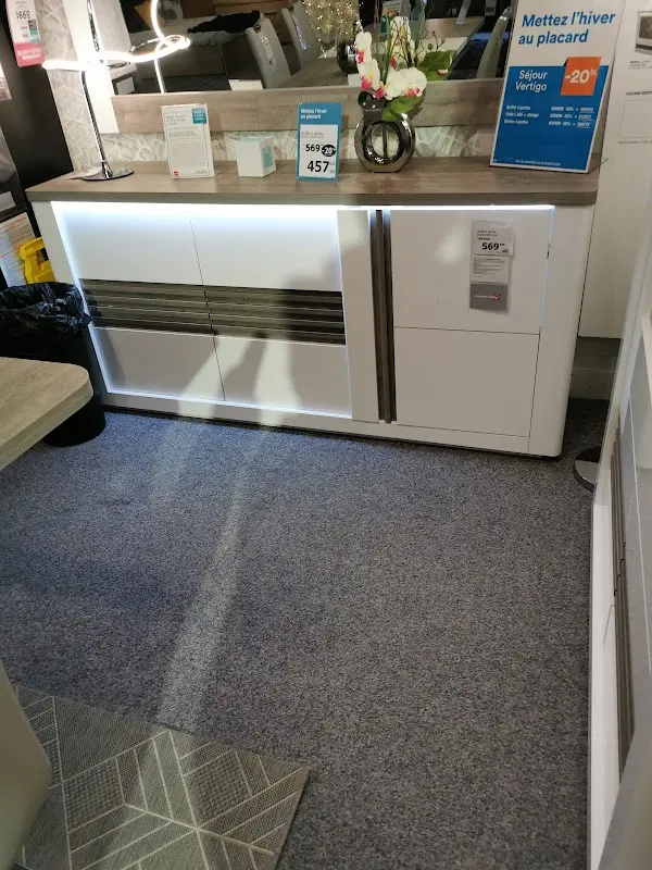 But Digne — photo 3