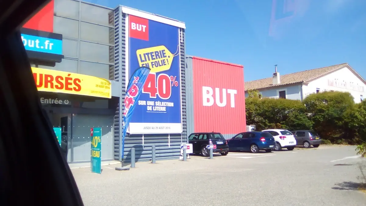 But Montélimar — photo 1