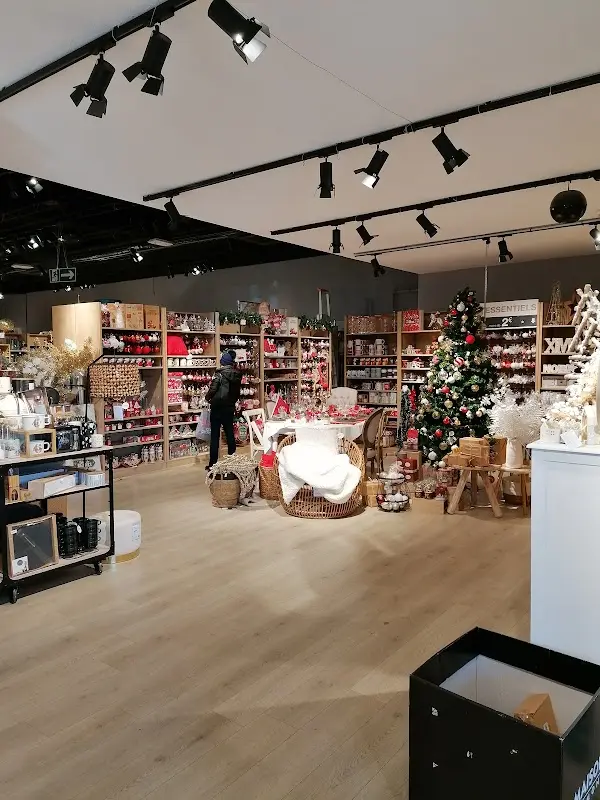 Maisons du Monde Pontarlier — photo 2