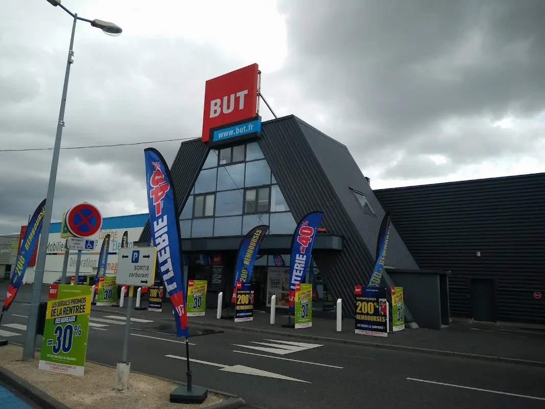 But Osny — photo 1