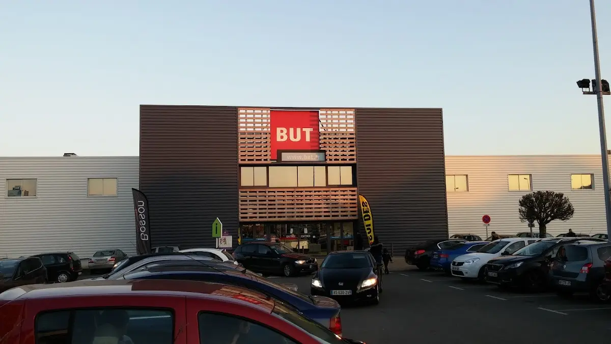 But Beauvais — photo 1