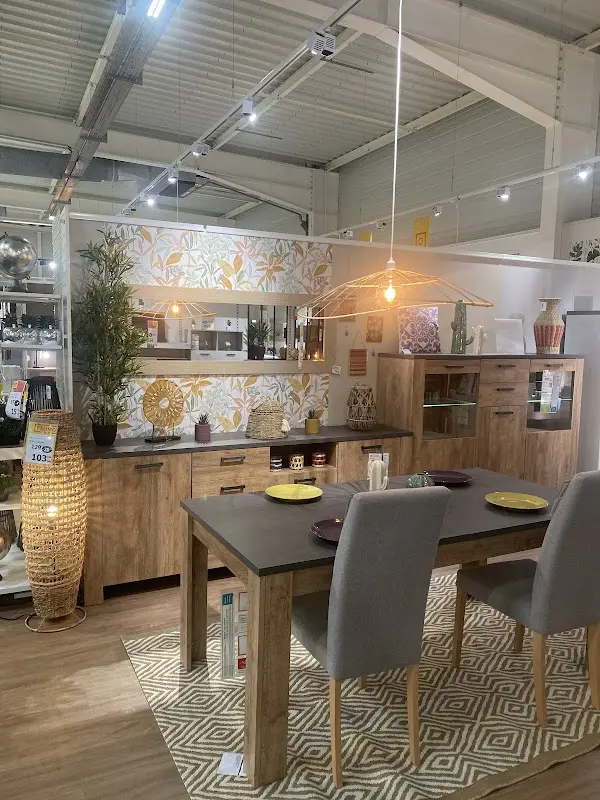 But Joigny — photo 2