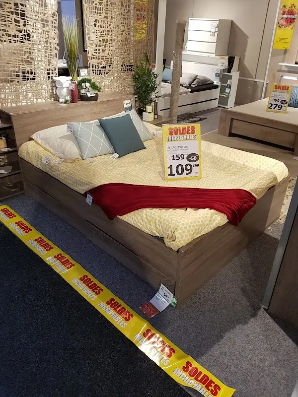 But Jonzac — photo 3