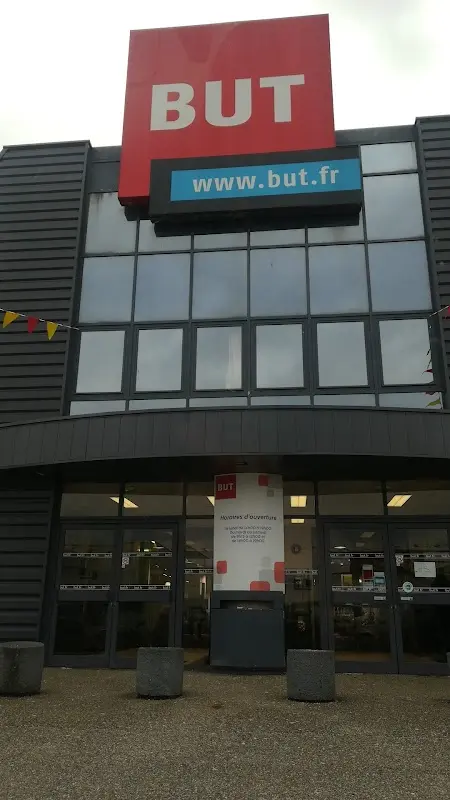 But Saint-Avold — photo 1