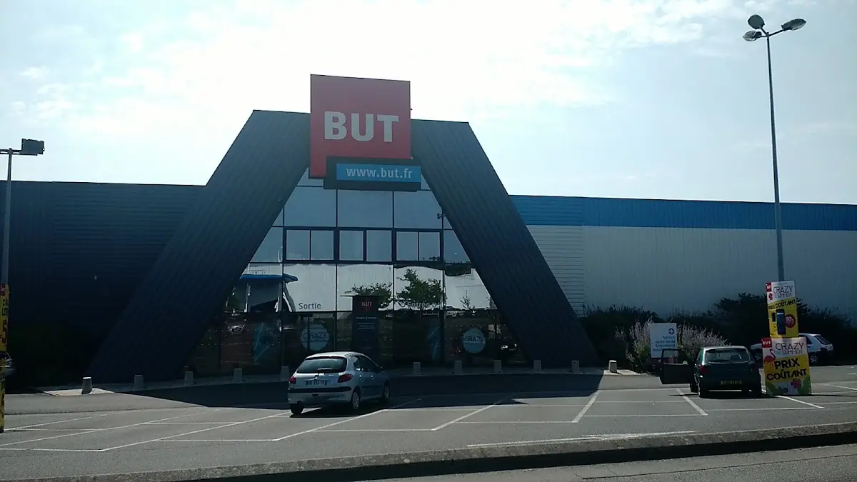 But Fougères — photo 1