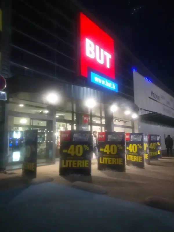 But Buchelay — photo 1