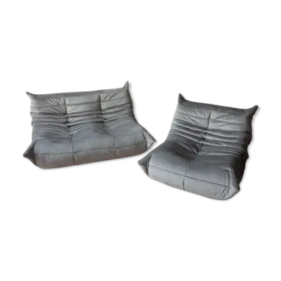 Canapé 2 places et fauteuil ''Togo'' modèle dessiné par Michel Ducaroy 1973