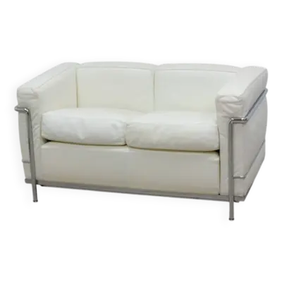 Canapé 2 places LC2 de marque Cassina en cuir Blanc