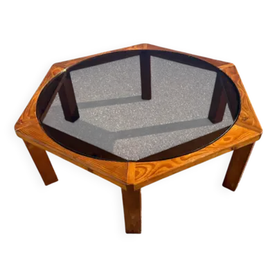 grande table basse brutaliste