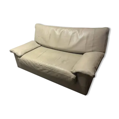 Canapé 2 place en cuir de marque STEINER