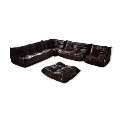 Set Togo en cuir brun dessiné par Michel Ducaroy 1973