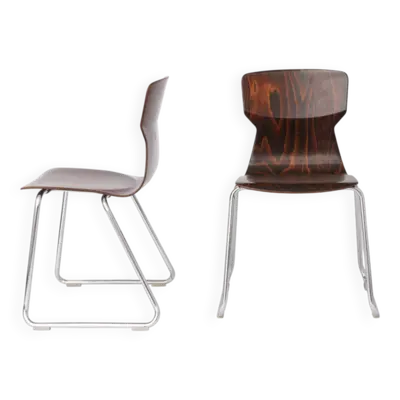 2 de 8 chaises empilables vintage Casala, Allemagne années 1970, contreplaqué et