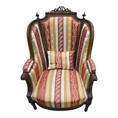 Fauteuil bergère à haut dossier style Louis XVI