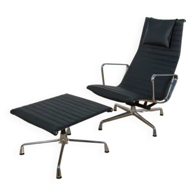 Fauteuil lounge et ottoman Eames Alu Group EA124 & EA125 par Charles & Ray Eames