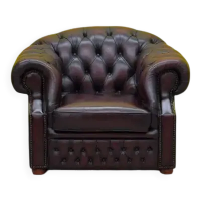 Fauteuil Chesterfield Club original anglais - Cuir vintage couleur sang de bœuf