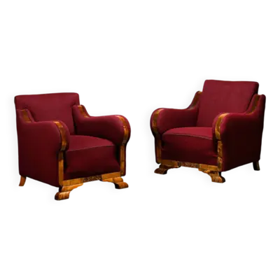 Paire de fauteuils Art déco d'ébéniste danois, revêtus de tissu de laine bordeau