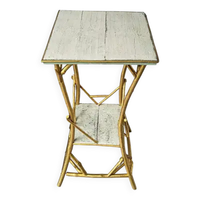 Table en bois patiné