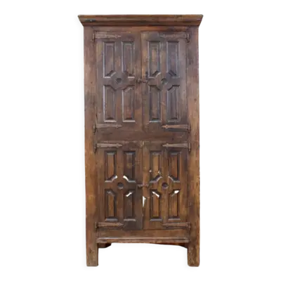 Buffet en bois sculpté, 19e siècle