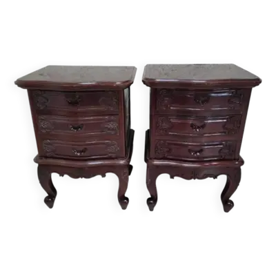 Paires de chevets sculptés