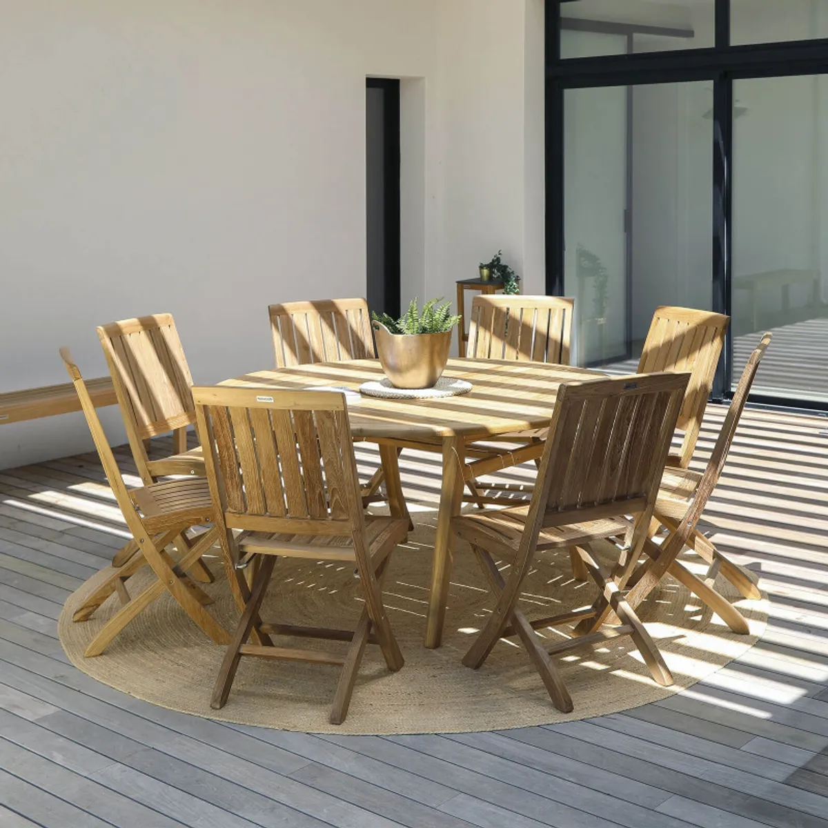 Tamani - Table de jardin ronde en teck — vue 5