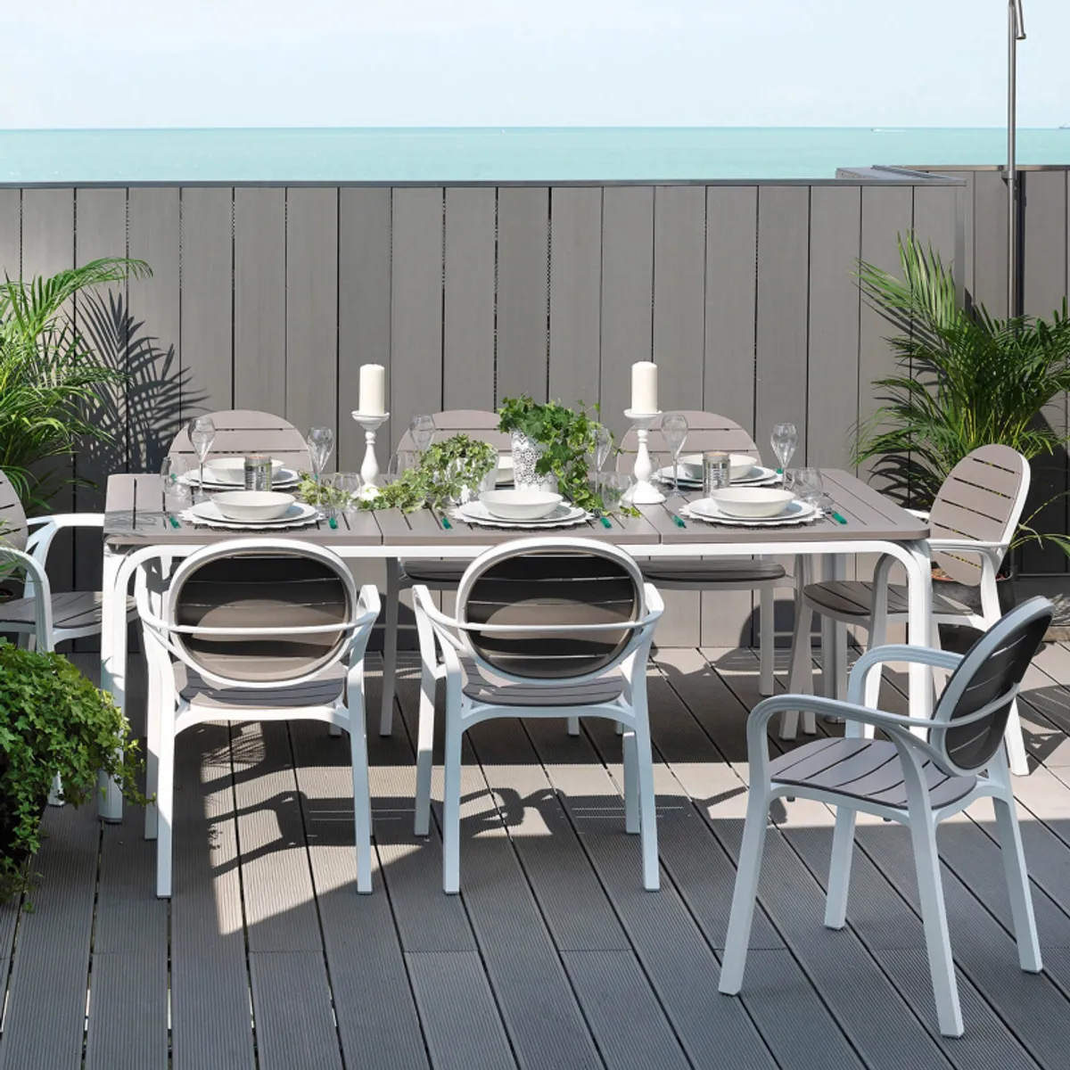 Alloro - Table de jardin extensible en polypropylène et aluminium — vue 4