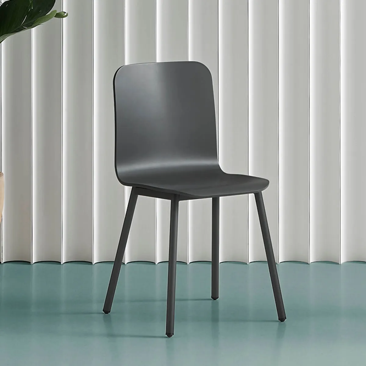 Pepper Mobliberica® - Chaise avec assise en bois et pieds en métal