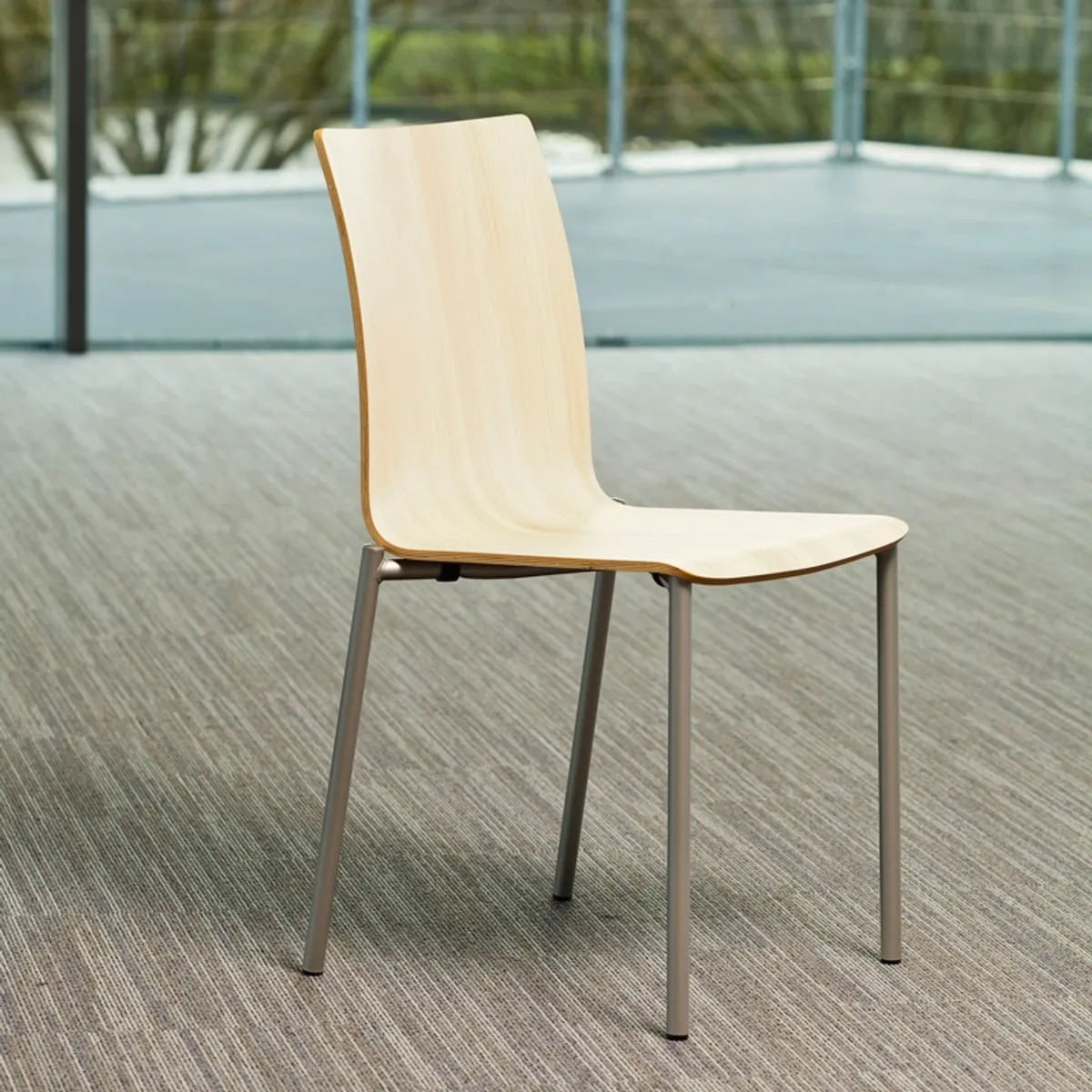 Pro's - Chaise moderne en métal et stratifié — vue 3