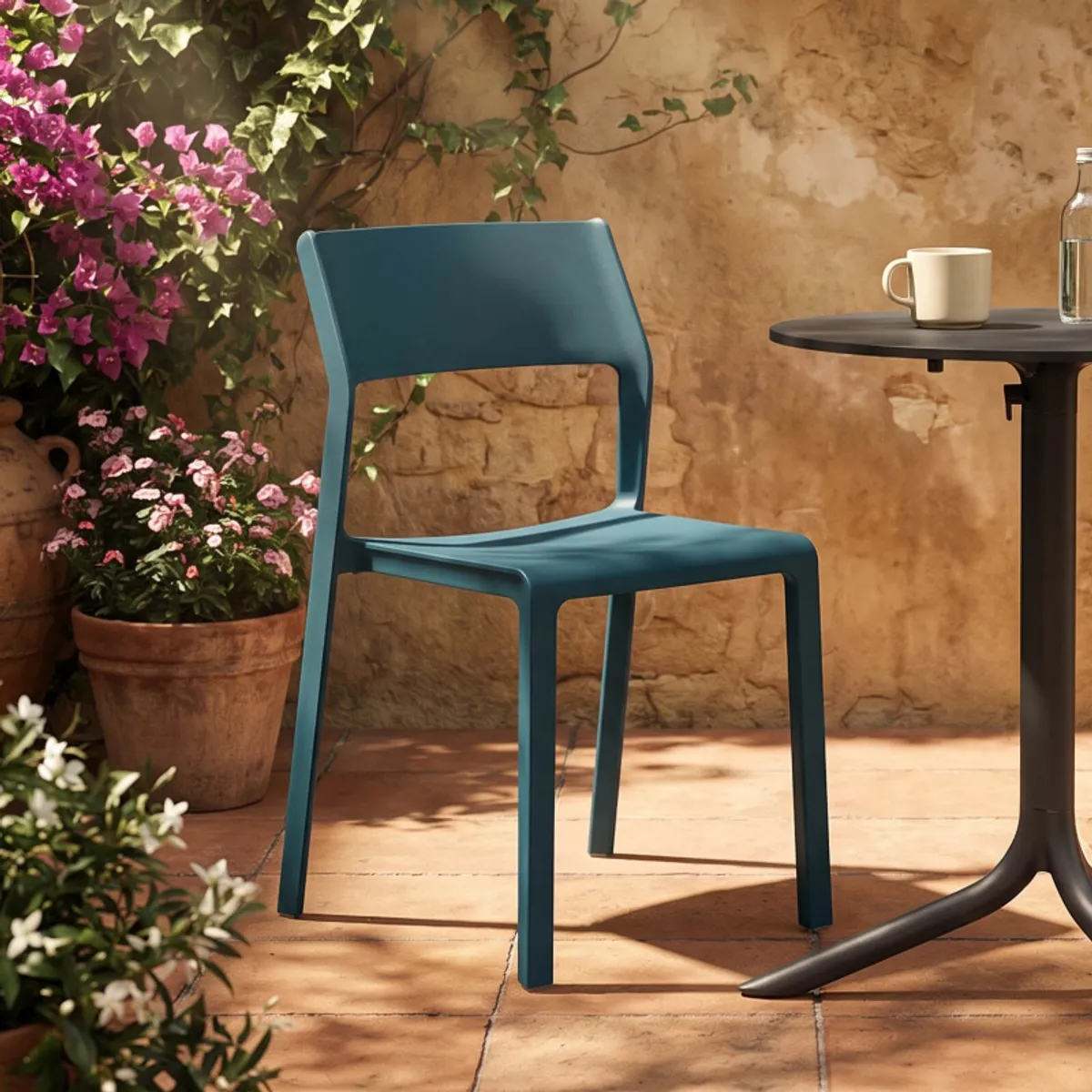 Trill bistrot - Chaise de jardin empilable en polypropylène