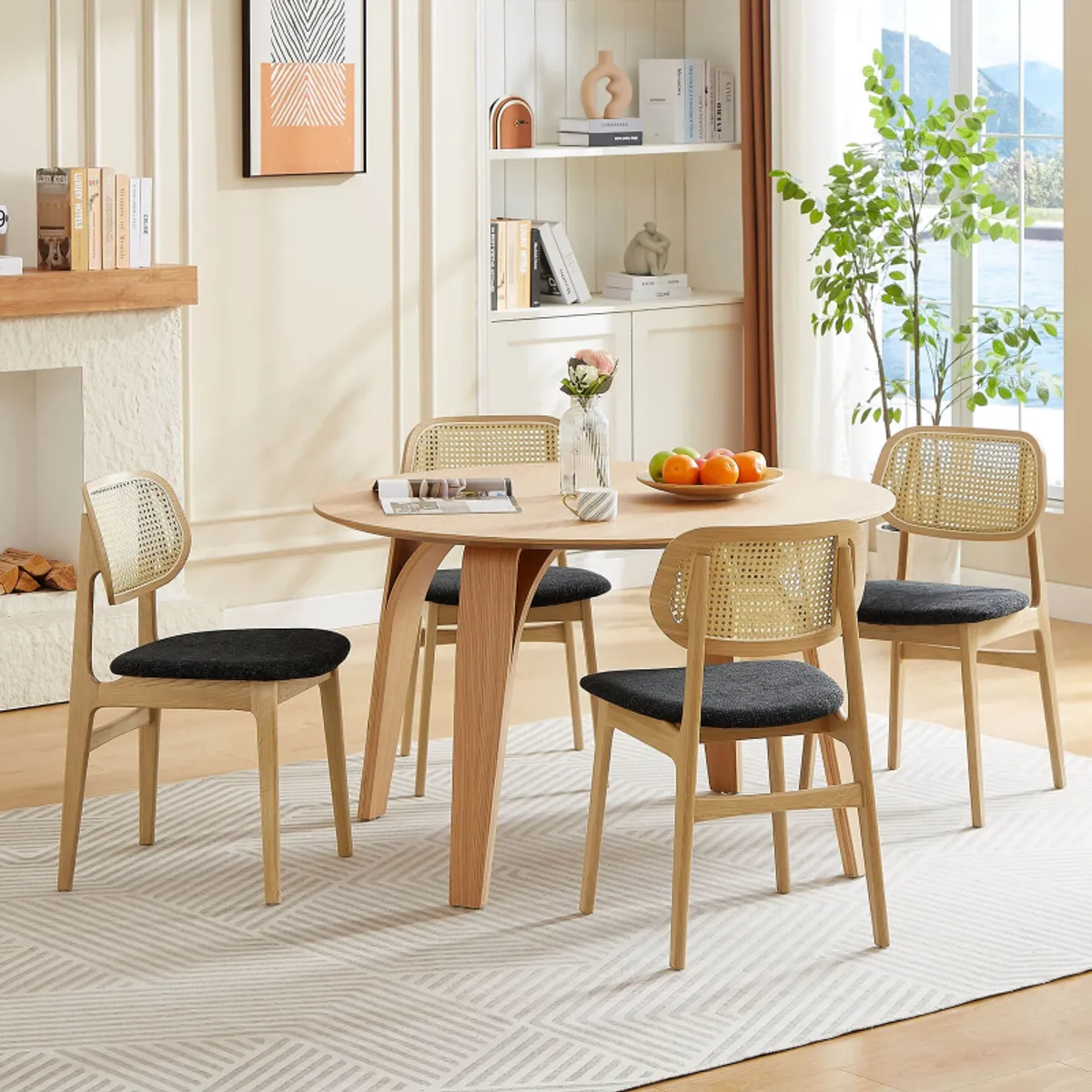 Romane - Table design ronde en bois