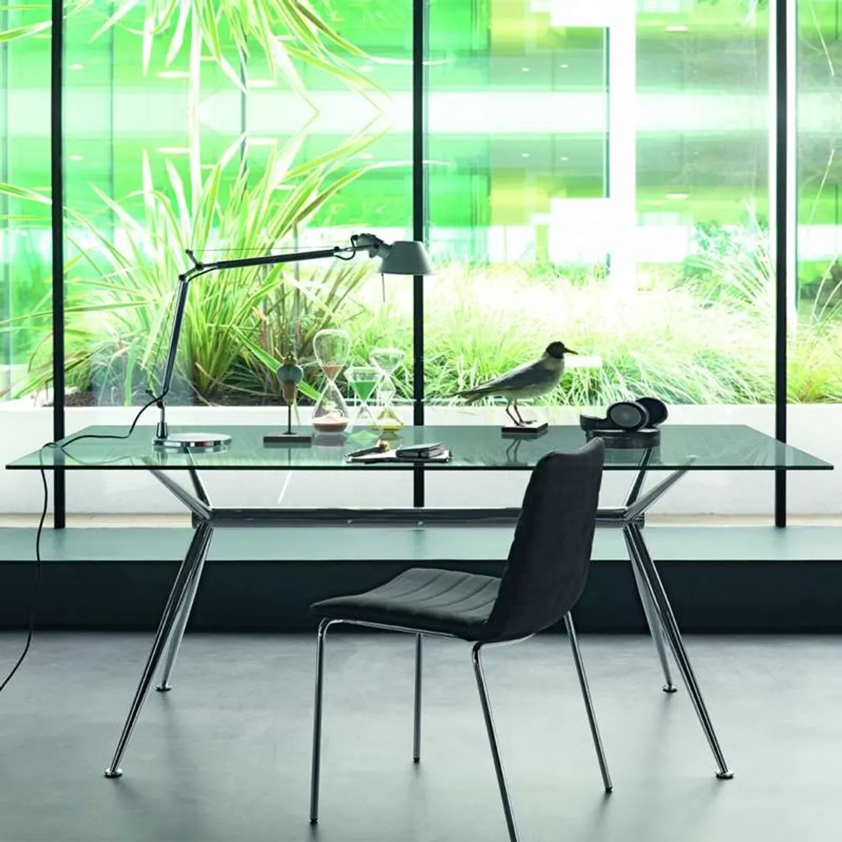 Brioso Midj® - Table en verre design avec pieds en X métalliques — vue 5