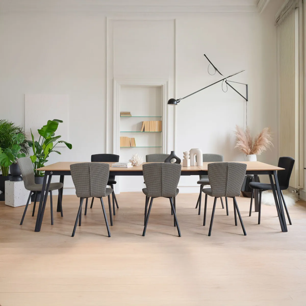 Brest Mobitec® - Table en bois massif extensible avec pieds en métal forme épingle