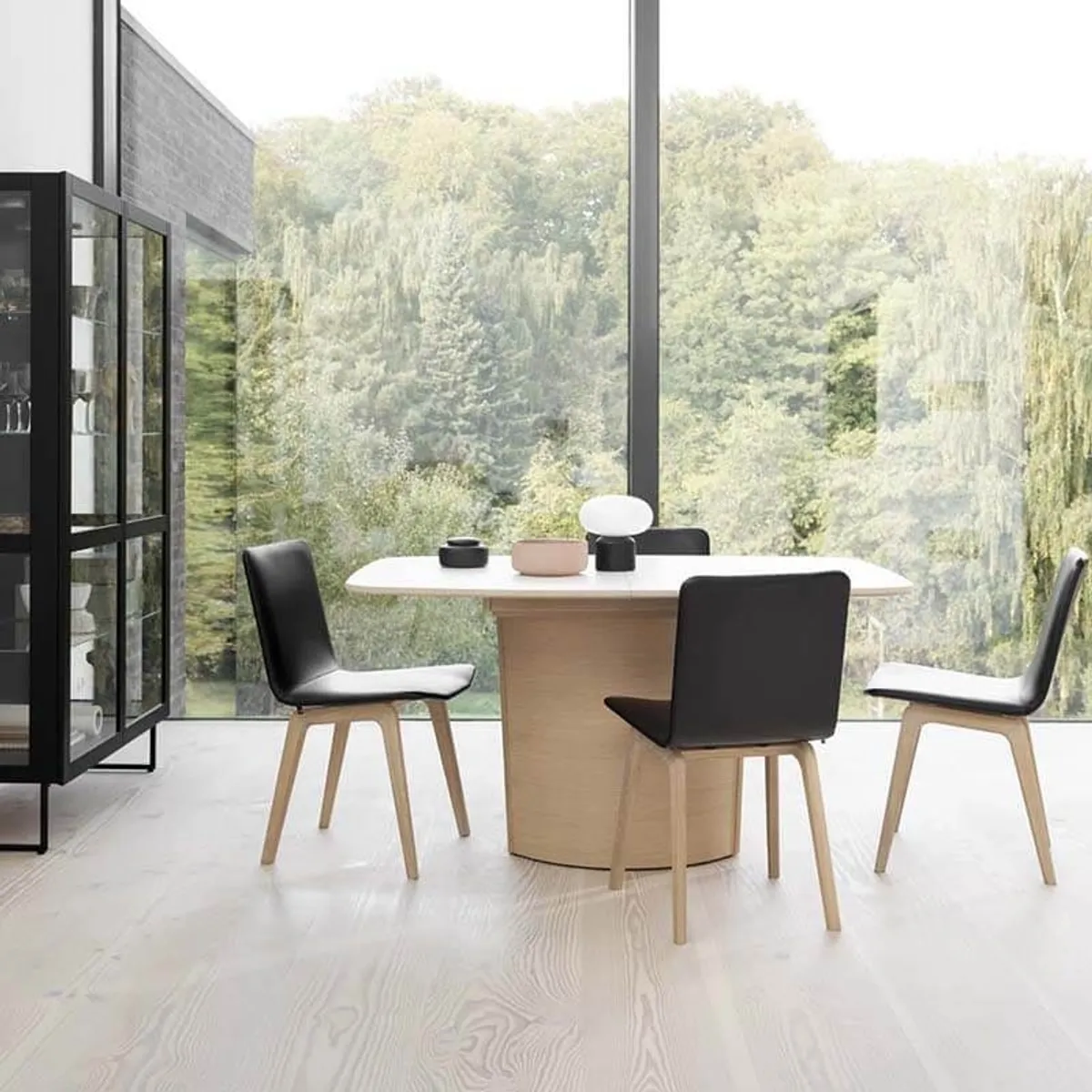 SM116/SM117 - Table scandinave pied central extensible en stratifié fabriquée au Danemark — vue 4