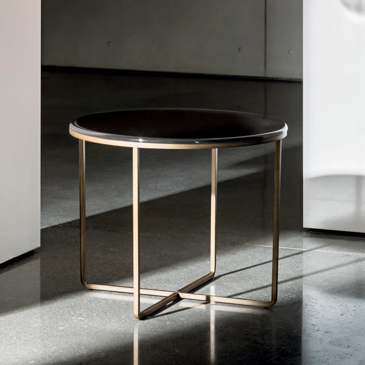 Piktor Sovet® - Table basse ronde en verre — vue 3