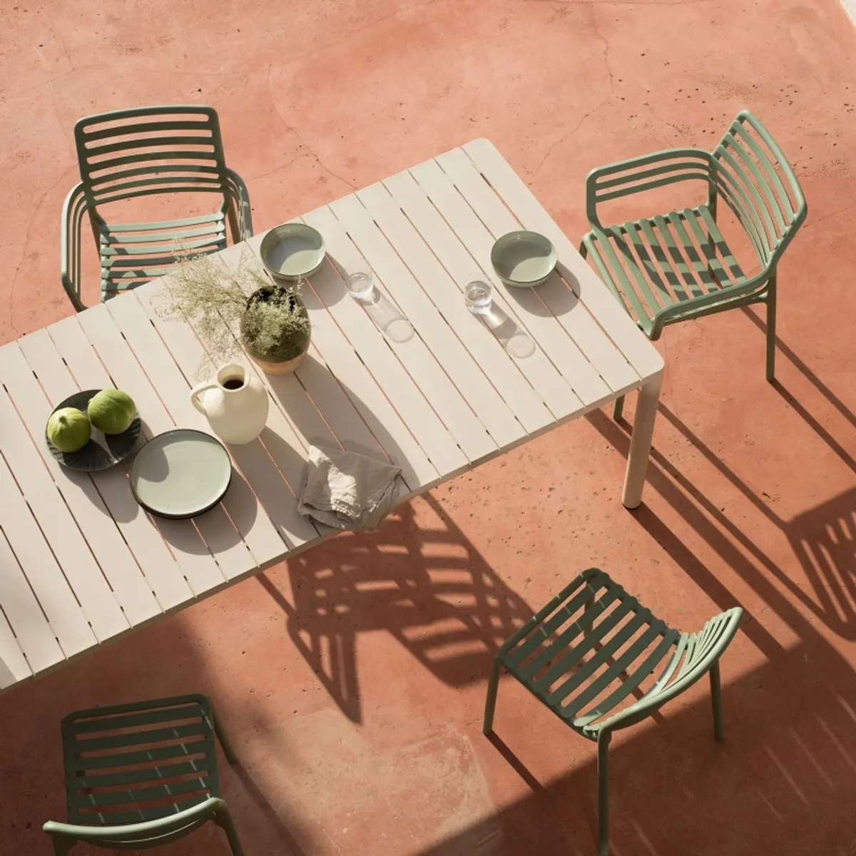 Doga - Fauteuil de jardin design empilable fabriqué en Italie — vue 4