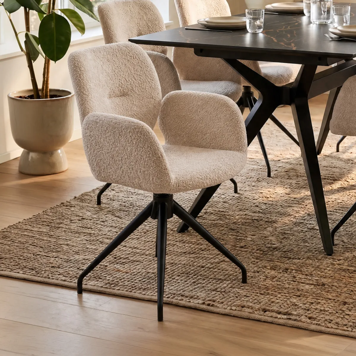 Jeanne Mobitec® - Fauteuil tendance en tissu pivotant avec pieds en métal