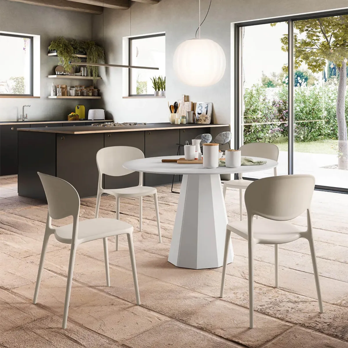 Abby Connubia® - Chaise italienne empilable en polypropylène recyclé sans accoudoirs — vue 4