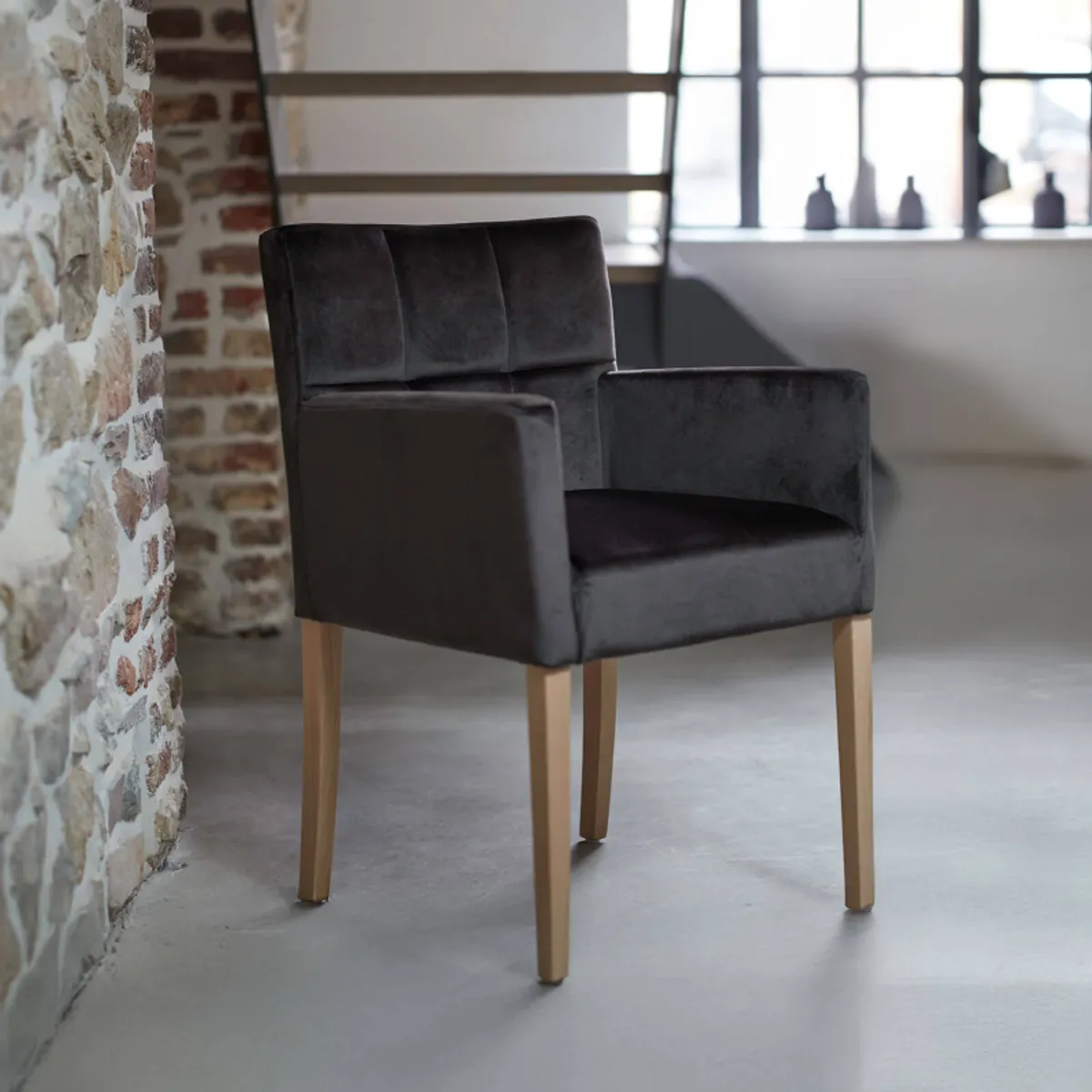 Carré Mobitec® - Fauteuil de séjour en bois et tissu