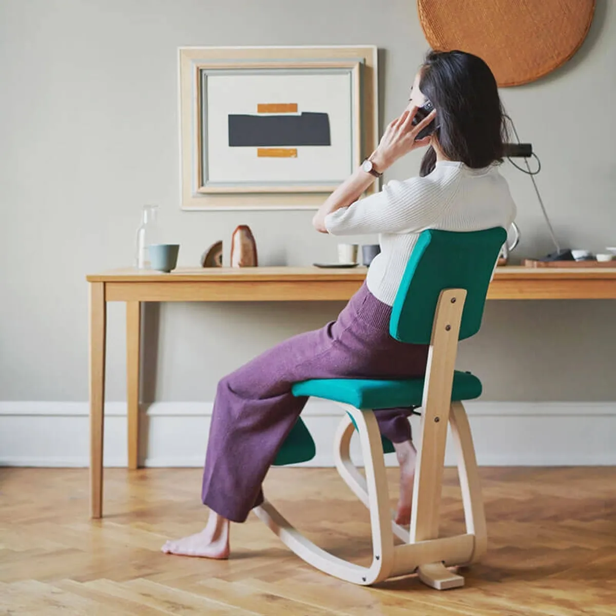Variable plus - Chaise de bureau ergonomique à bascule en tissu — vue 4