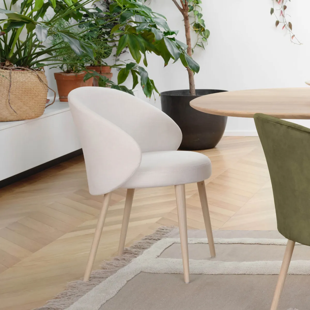 Neo Mobitec ® - Fauteuil cosy confortable en tissu et pieds bois