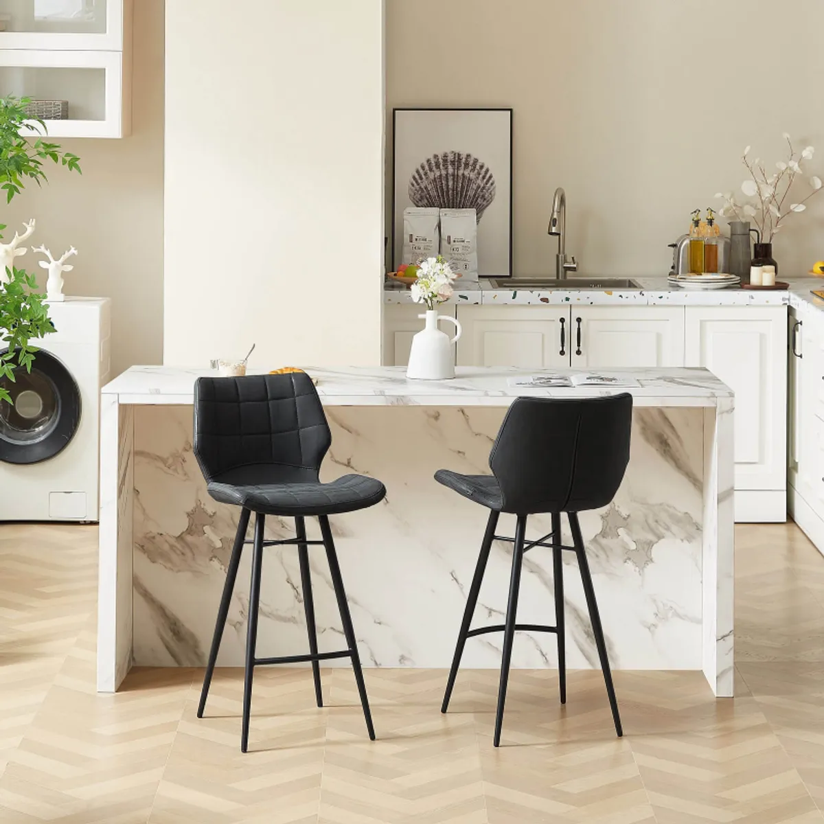Impia - Tabouret design coque matelassée patinée et pieds en métal noir — vue 4