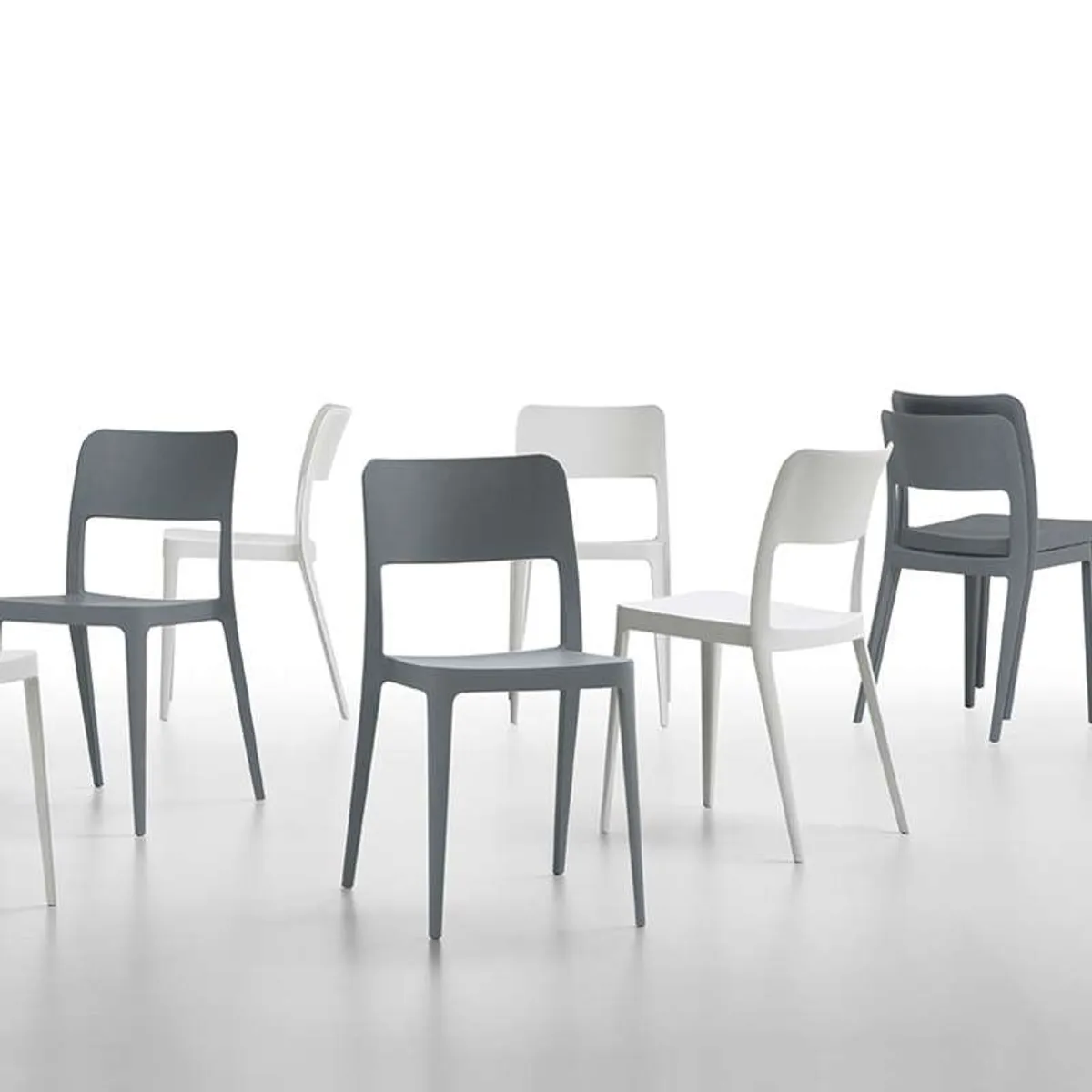 Nené Midj® - Chaise moderne en polypropylène — vue 3