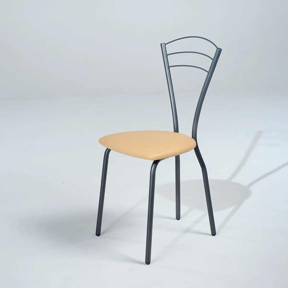 Rebecca - Chaise contemporaine française en métal avec assise rembourrée — vue 5