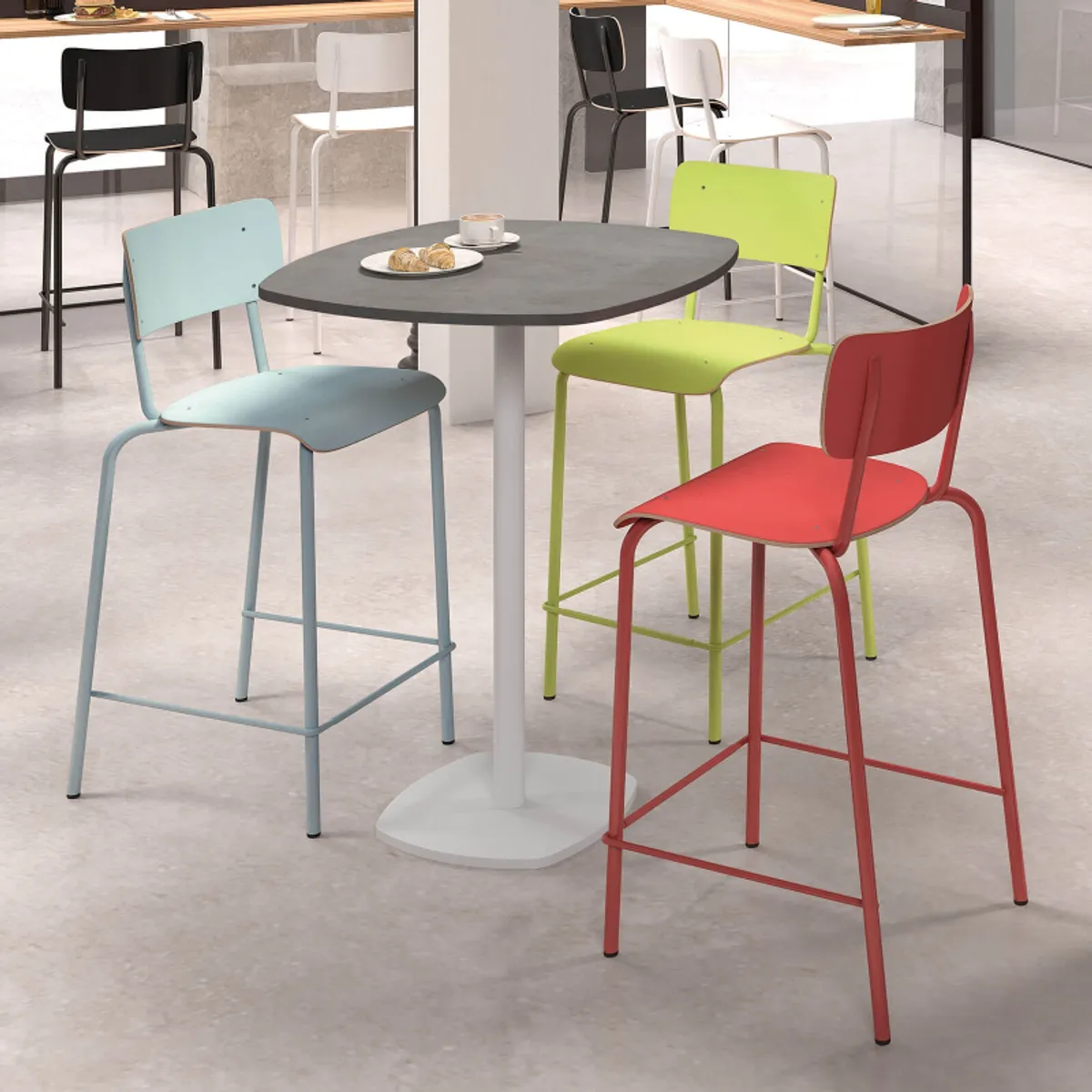 Collège - Tabouret snack vintage avec dossier en bois et métal — vue 5