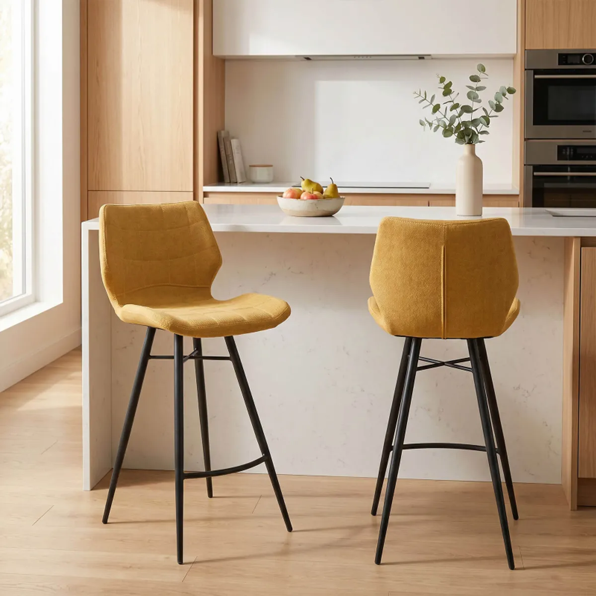 Impia - Tabouret design coque matelassée en tissu et pieds en métal noir — vue 4