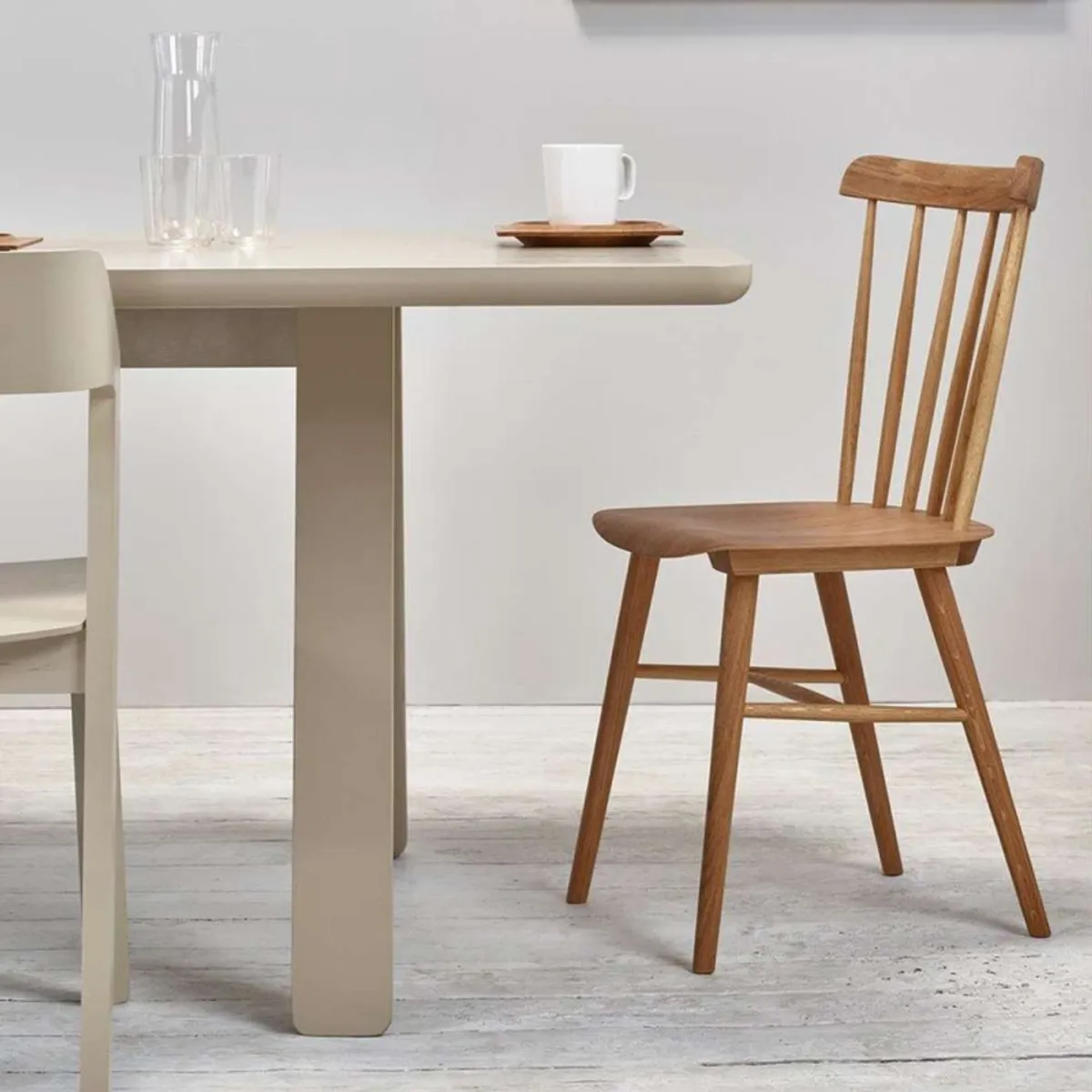 Ironica Ton® - Chaise brasserie en bois