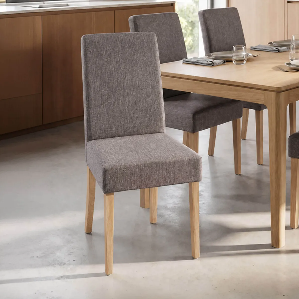Gaby Mobitec® - Chaise de salle à manger en tissu et bois massif