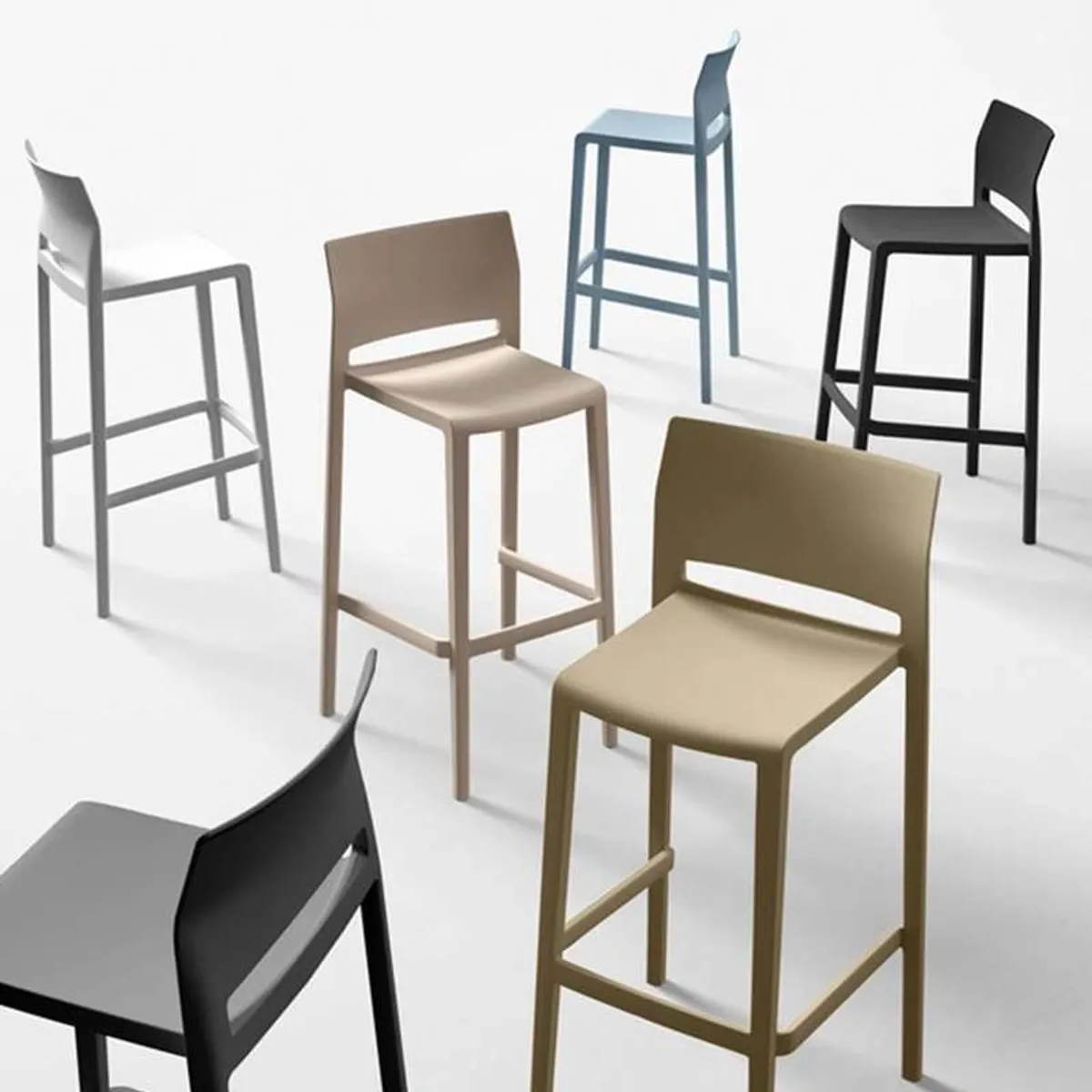 Bakhita - Tabouret de bar d'extérieur empilable