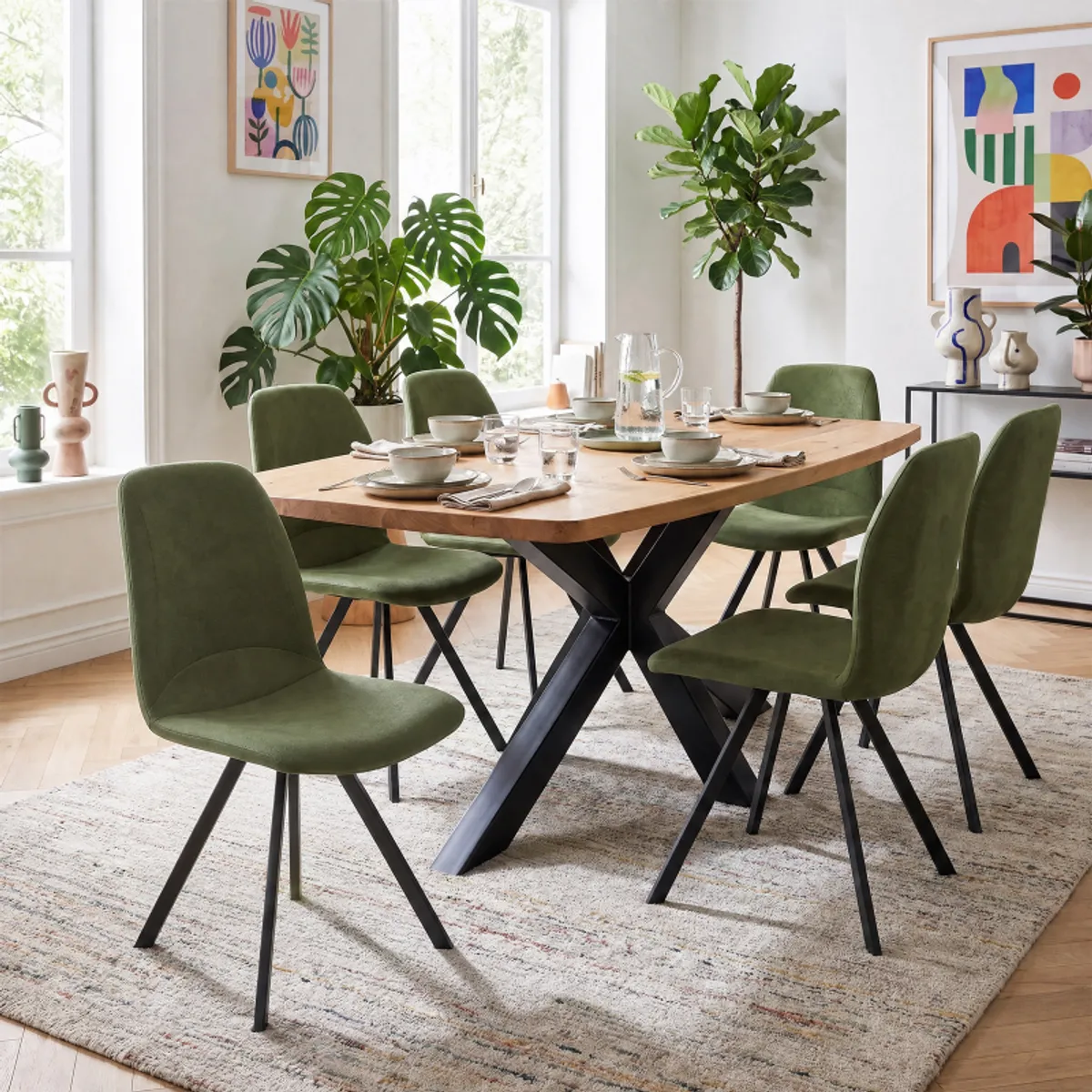 Carte - Table design en bois massif plateau tonneau et pied mikado